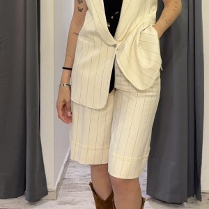 PANTALONE CORTO BURRO