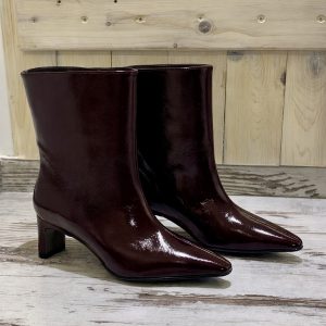 Ankle boot lucido