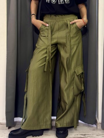 Pantalone con tasche Oliva
